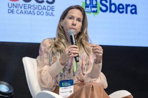 Manuela Kayath, Presidente do Conselho de Adminstração da MDC Energia, participou do painel "Biogás, Biometano e Políticas Públicas".